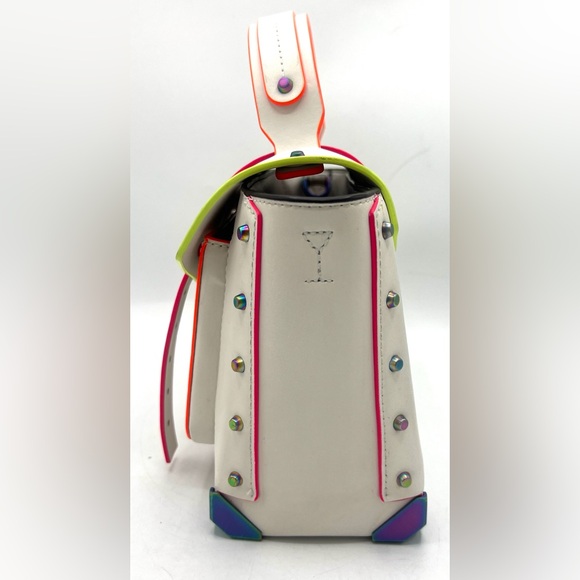 Michael Kors Manhattan Medium Contrast Trim Satchel - Picture 5 of 16